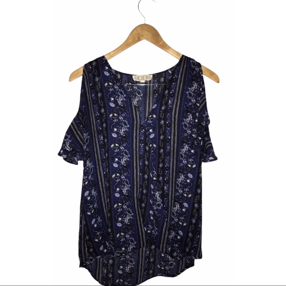 Blue Floral Blouse, Open Shoulder❤️